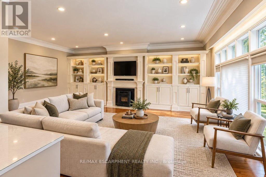 31 Fairleigh Crescent, Hamilton, ON