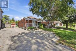 LOWER - 292 BOGERT AVENUE Toronto, ON M2N 1L5