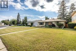 2612 Haultain AVENUE Saskatoon, SK S7J 1R6