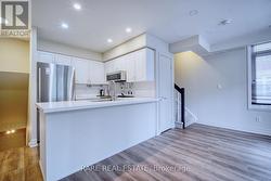 314 - 415 JARVIS STREET Toronto, ON M4Y 3C1