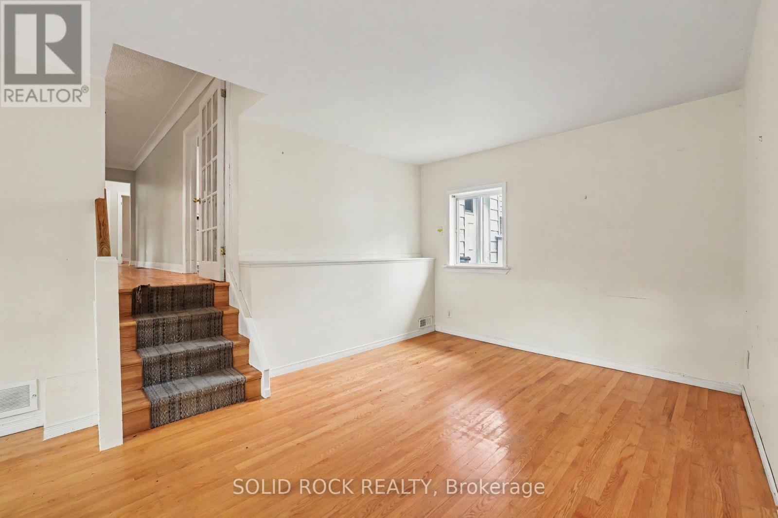Addition - 889 Mountainview Avenue, Ottawa, ON