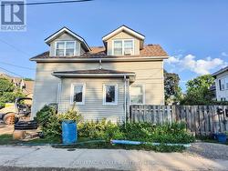 B - 39 UNION STREET E Waterloo, ON N2J 1B8