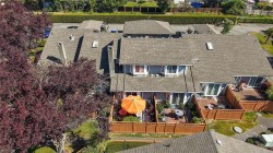#23-2070 AMELIA Ave Sidney, BC V8L 4X6