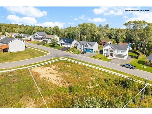 7 Aiden St, Fredericton, NB 