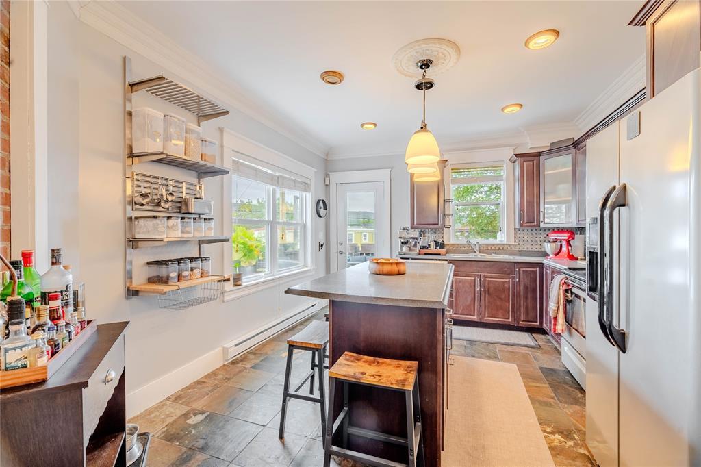 87 Barter'S Hill, St. John'S, NL
