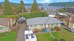 650 Hawkins St Nanaimo, BC V9S 2V6