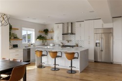 1149 Spirit Crt Langford, BC V9B 0G8