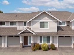 #2-2419 Malaview Ave Sidney, BC V8L 2G4