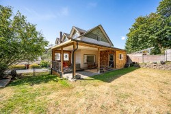 2612 Dunsmuir Ave Cumberland, BC V0R 1S0