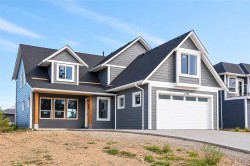 3388 Rhys Rd Courtenay, BC V9N 0B7