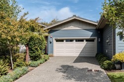 #103-5644 Linley Valley Dr Nanaimo, BC V9T 0K1