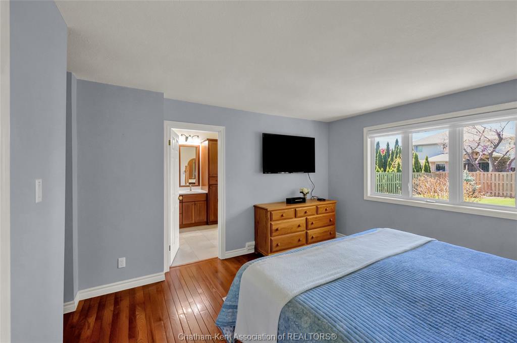 27 Cramar Crescent, Chatham, ON