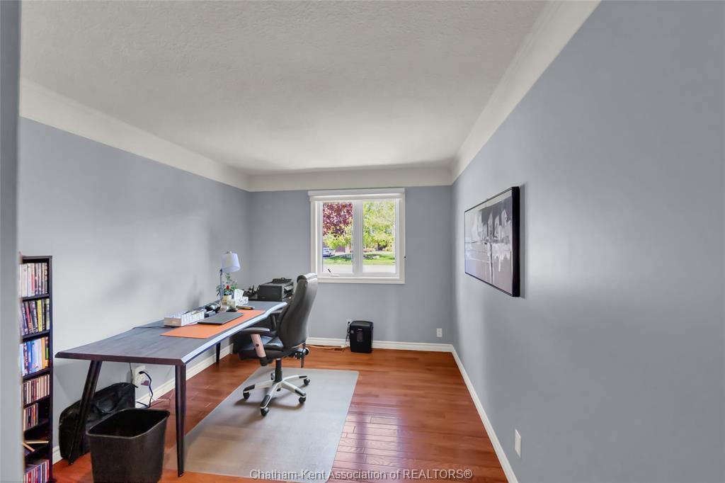 27 Cramar Crescent, Chatham, ON