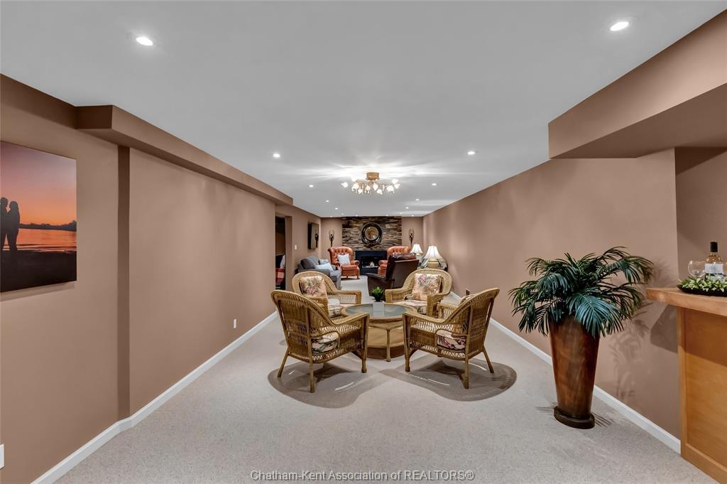 27 Cramar Crescent, Chatham, ON