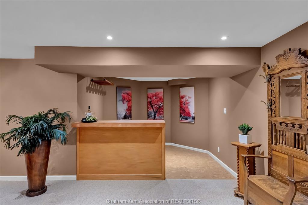 27 Cramar Crescent, Chatham, ON