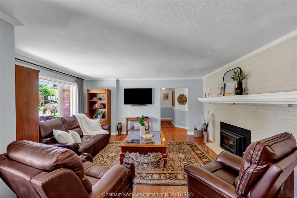 27 Cramar Crescent, Chatham, ON