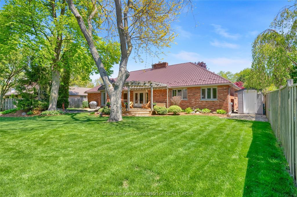 27 Cramar Crescent, Chatham, ON