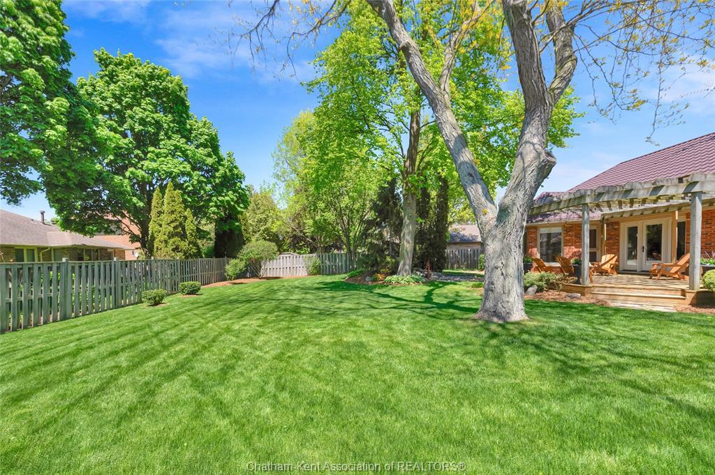 27 Cramar Crescent, Chatham, ON