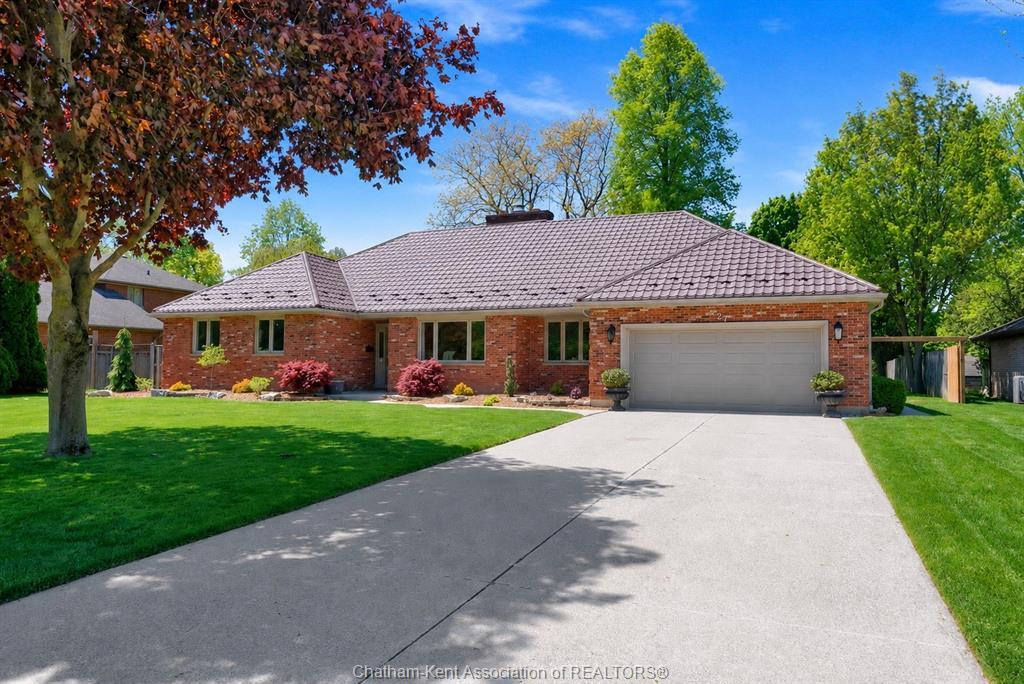 27 Cramar Crescent, Chatham, ON