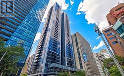 3211 - 28 TED ROGERS WAY Toronto, ON M4Y 2J4