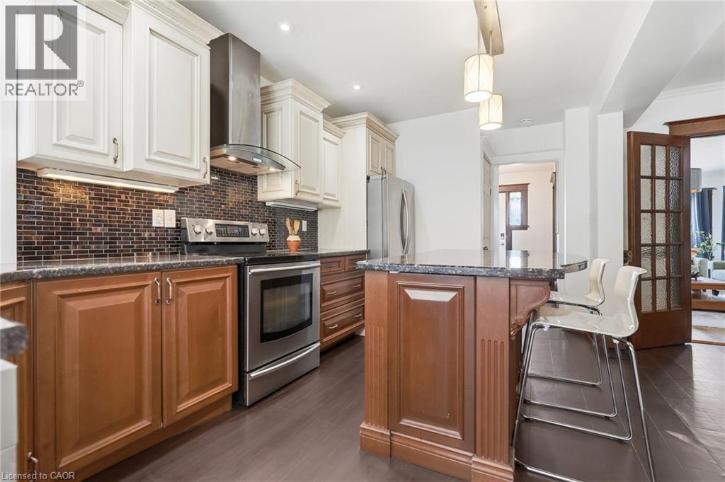 146 Ottawa Street S, Hamilton, ON