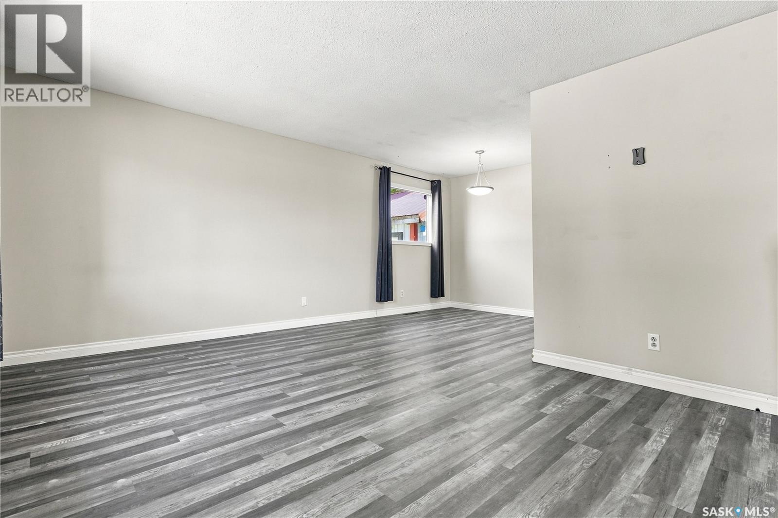 2301 Taylor Street E, Saskatoon, SK