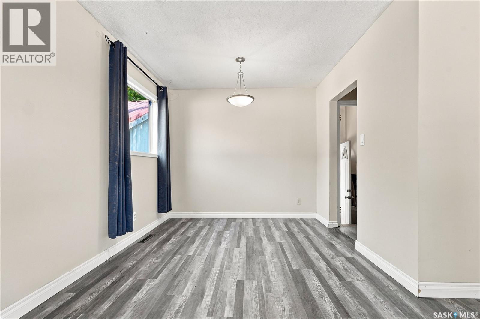 2301 Taylor Street E, Saskatoon, SK