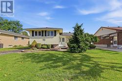 66 ELGIN CRESCENT Stratford, ON N5A 3Z3