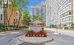 1211 - 55 ELM DRIVE Mississauga, ON L5B 3Z3