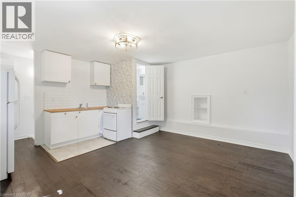 2180 Dixie Road, Mississauga, ON