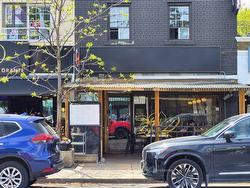 1568 BAYVIEW AVENUE Toronto, ON M4G 3B7