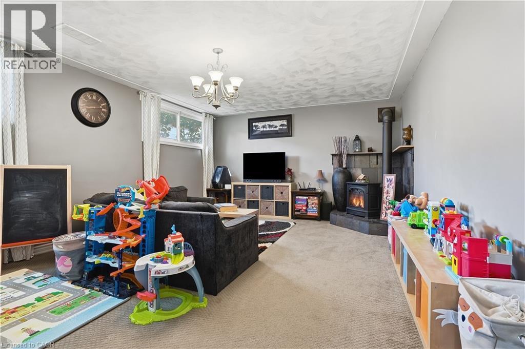 180 Terrace Drive, Hamilton, ON