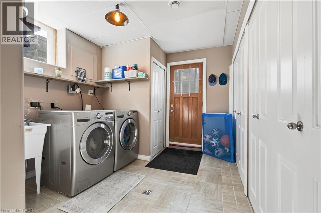 180 Terrace Drive, Hamilton, ON
