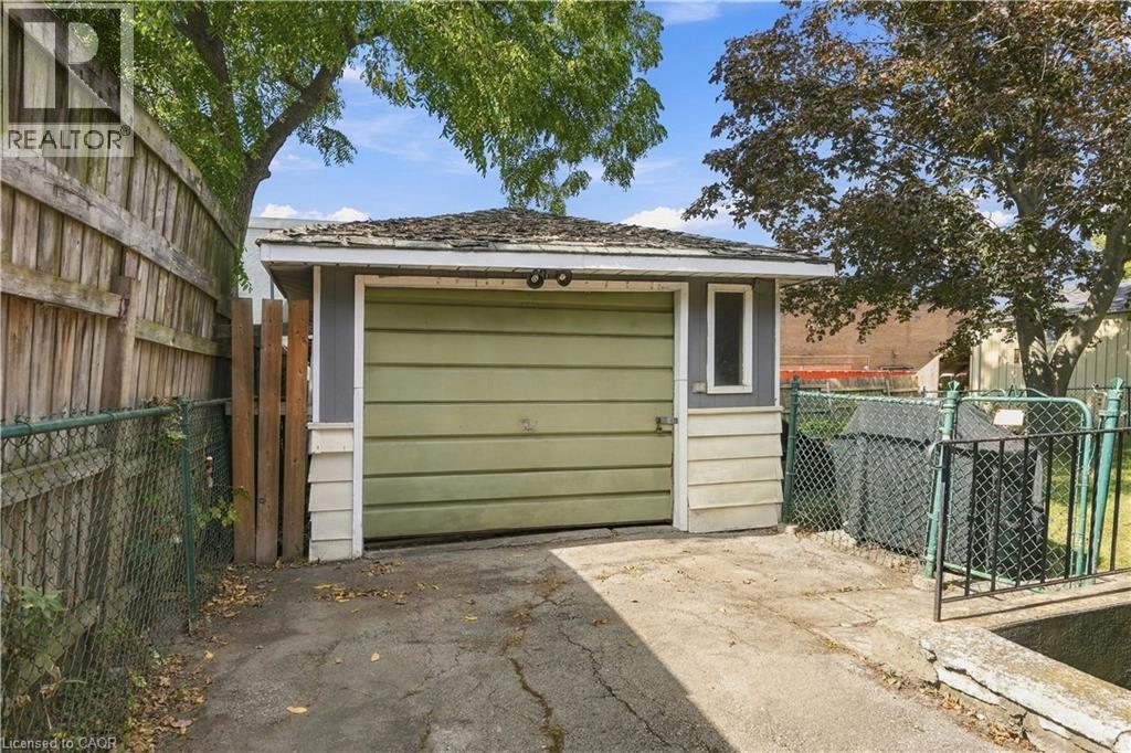 180 Terrace Drive, Hamilton, ON