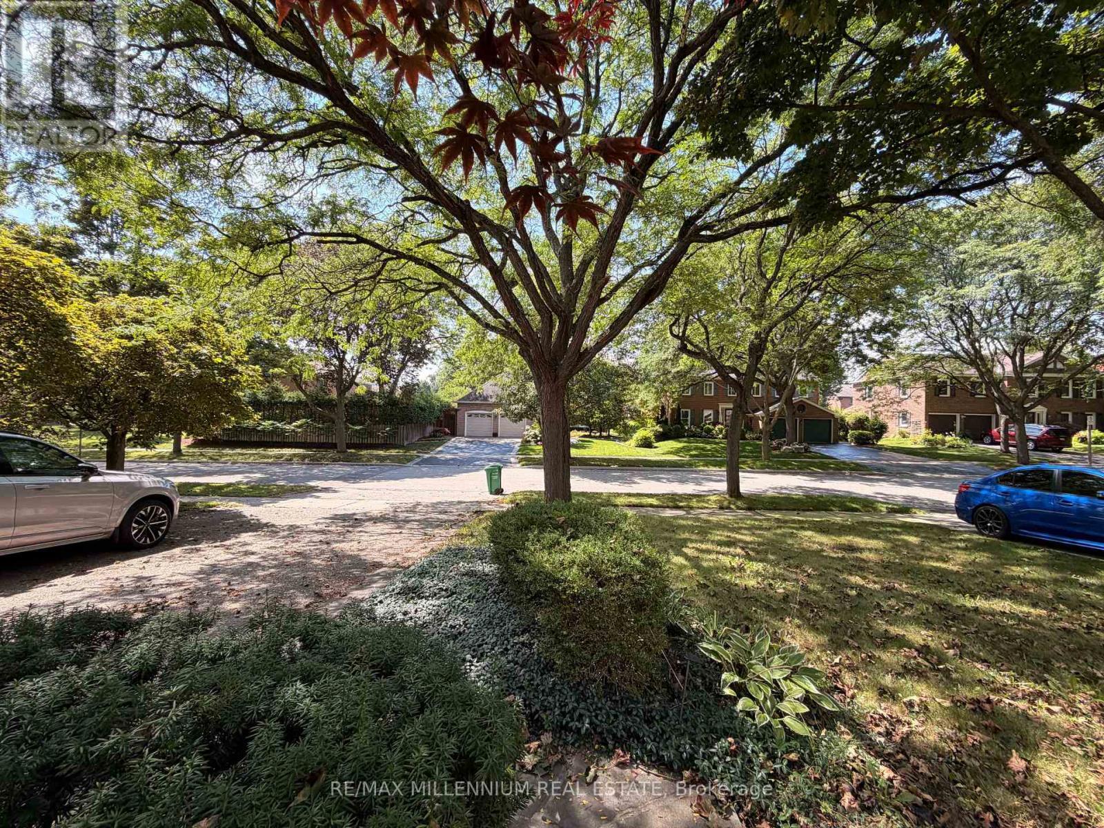 3501 Kingbird Court, Mississauga, ON