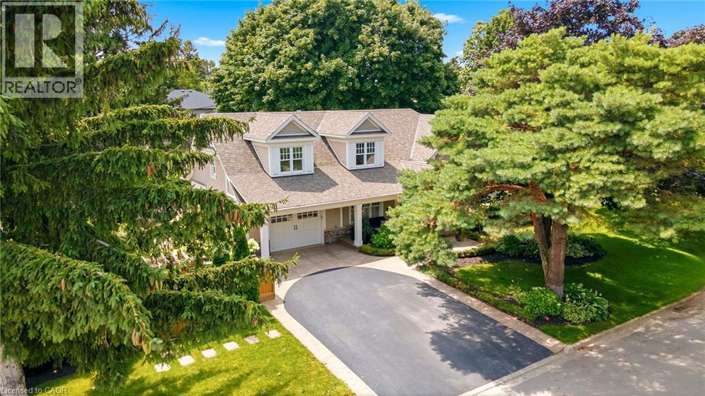 330 Camelot Court, Burlington, ON