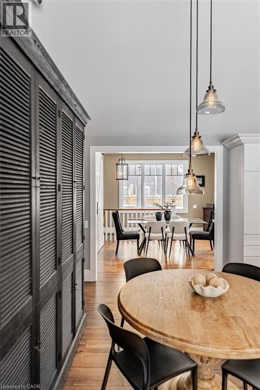 4380 Spruce Avenue, Burlington, ON