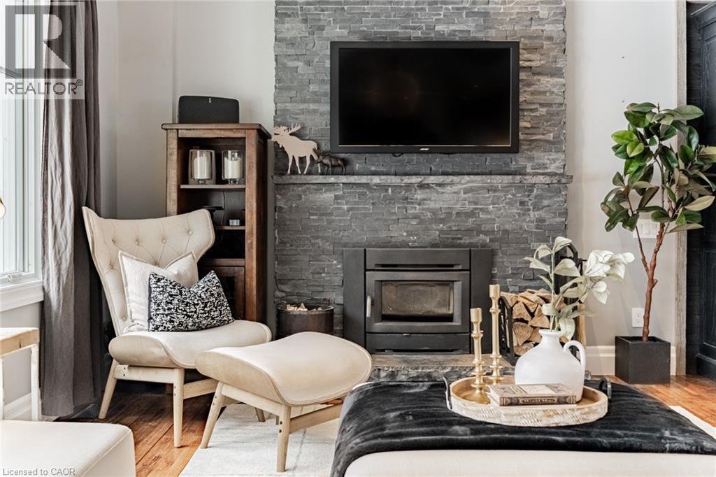 4380 Spruce Avenue, Burlington, ON