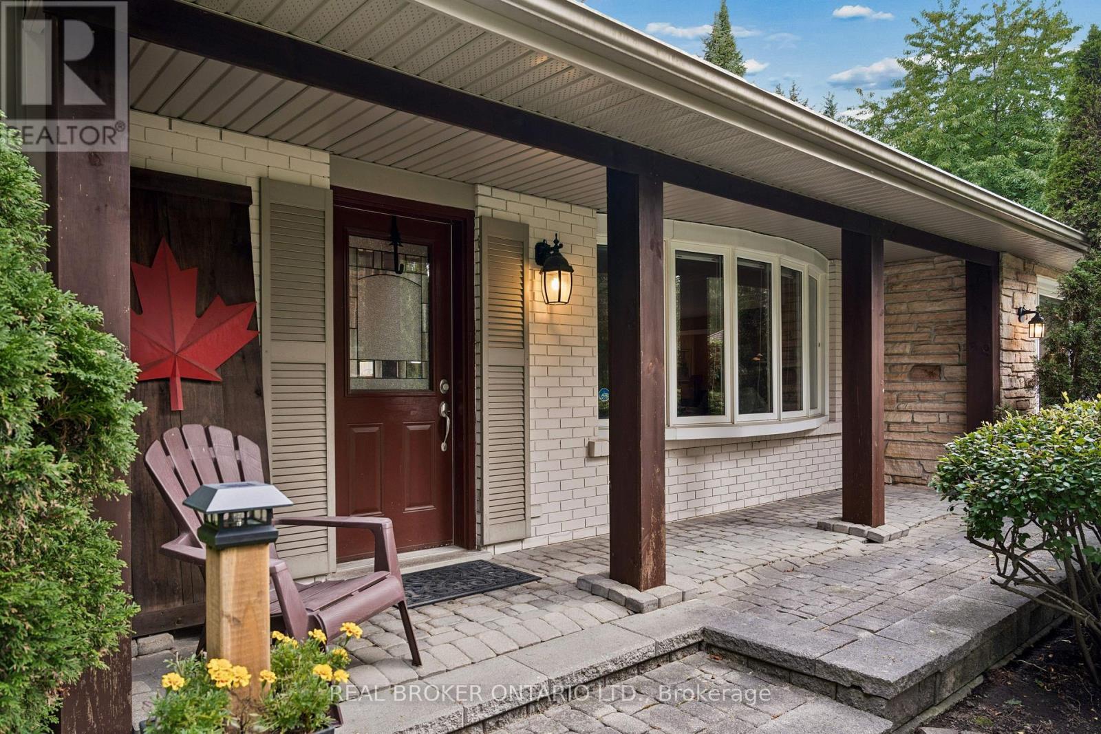 373 Forestlawn Road, Waterloo, ON