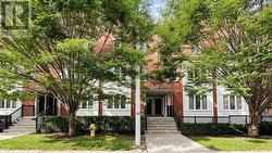 2 - 76 MUNRO STREET Toronto, ON M4M 2S9