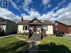 245 FRANCIS STREET W Thunder Bay (Westfort), ON P7E 4C1