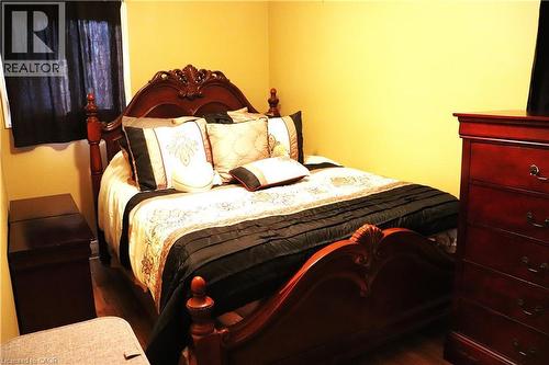 Main floor bedroom - 348 Weir Street N, Hamilton, ON 