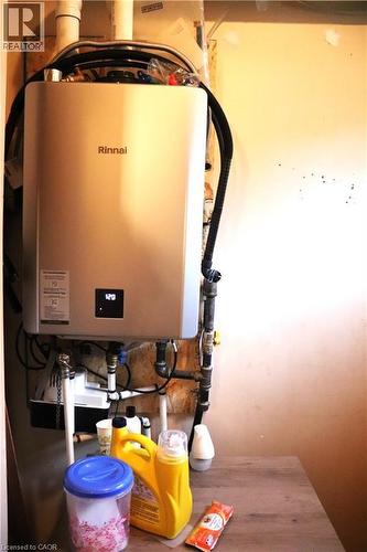 Hot water on demand located in laundry rm - 348 Weir Street N, Hamilton, ON 