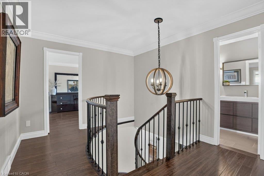 12 Beasley Crescent, Cambridge, ON