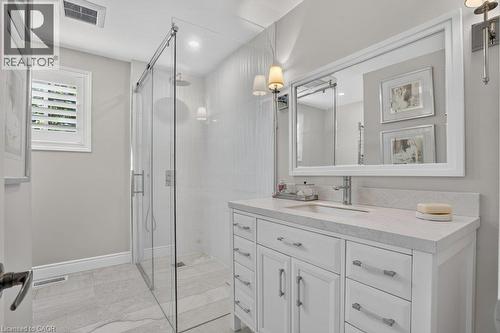 4pc Primary Bathroom - 12 Beasley Crescent, Cambridge, ON 