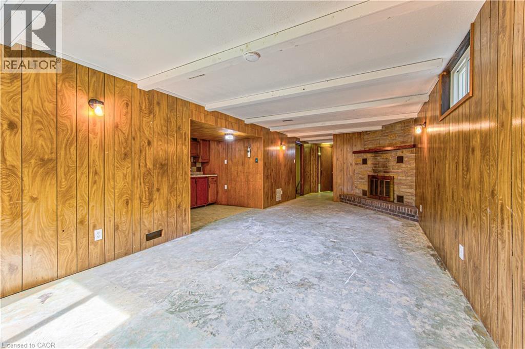 Woodburning fireplace is not working. - 21 Vicmount Drive, Kitchener, ON