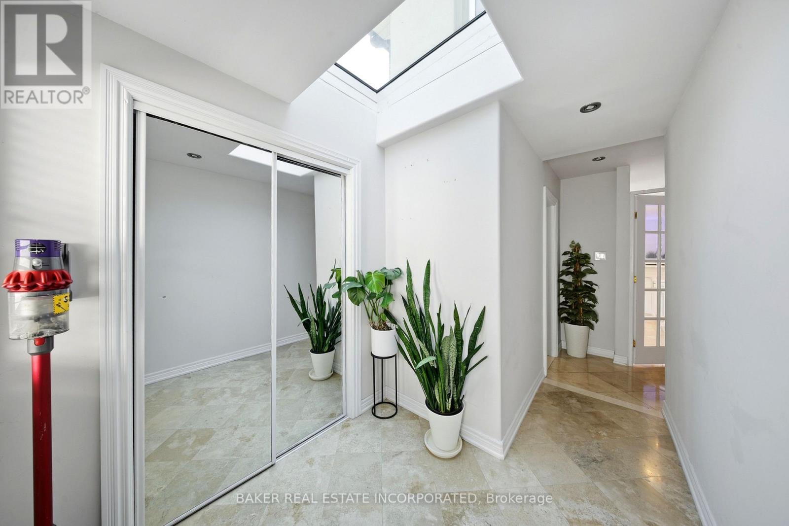 3415 Schomberg Avenue, Mississauga, ON