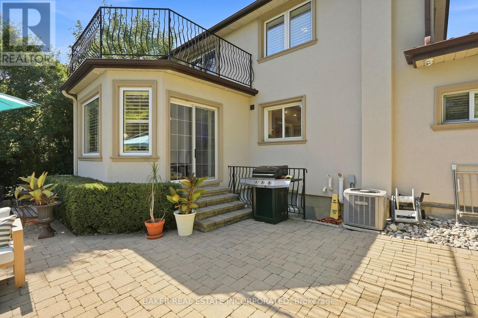 3415 Schomberg Avenue, Mississauga, ON