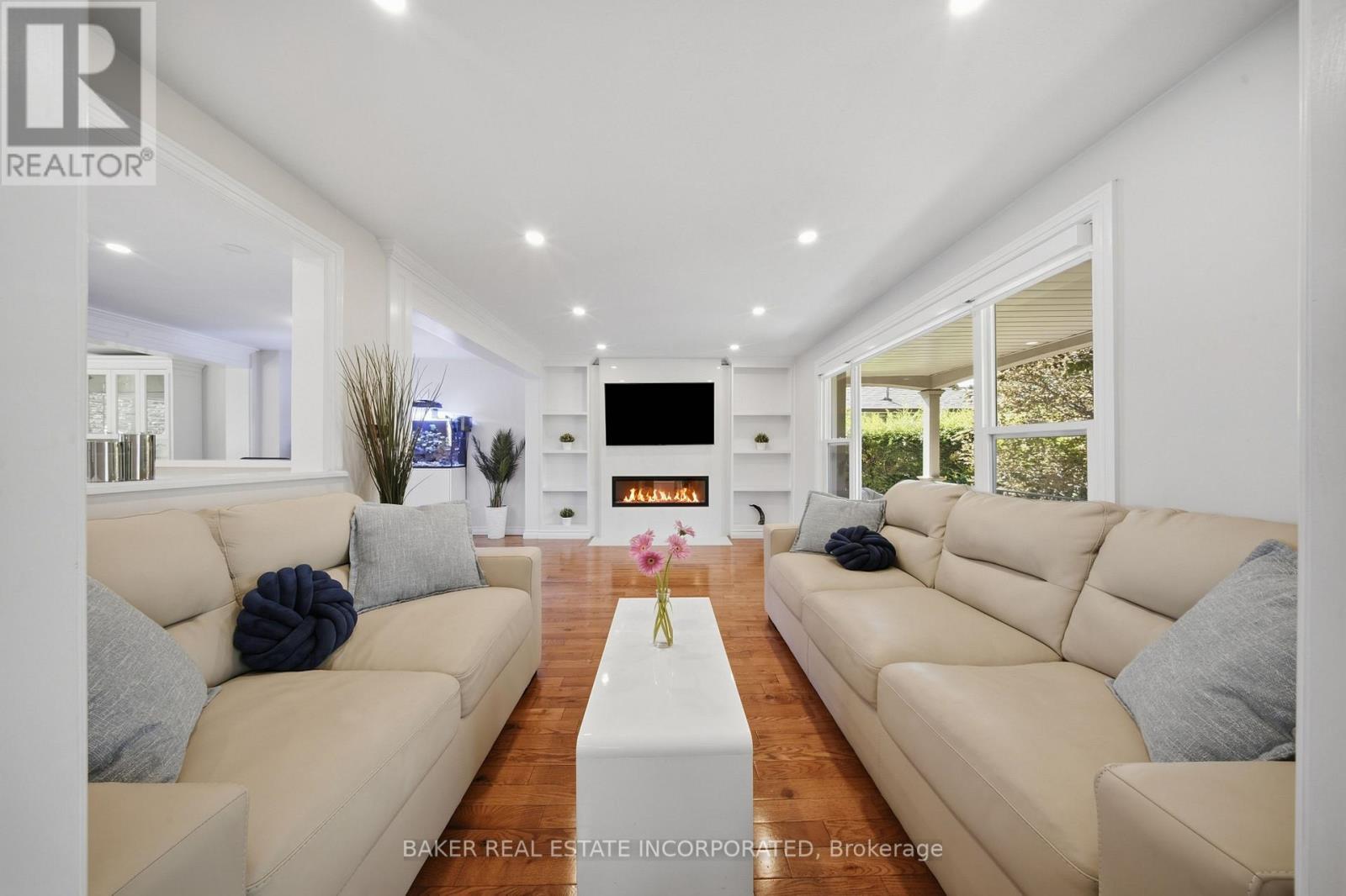 3415 Schomberg Avenue, Mississauga, ON