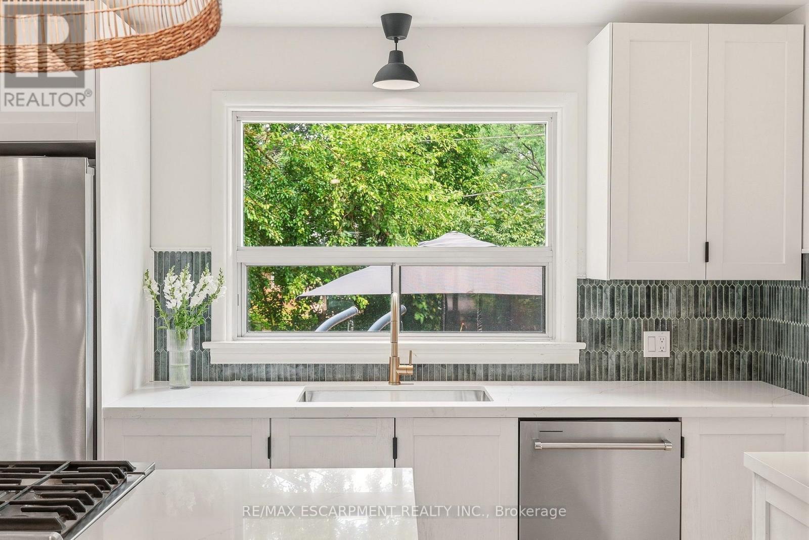271 Linden Avenue, Burlington, ON